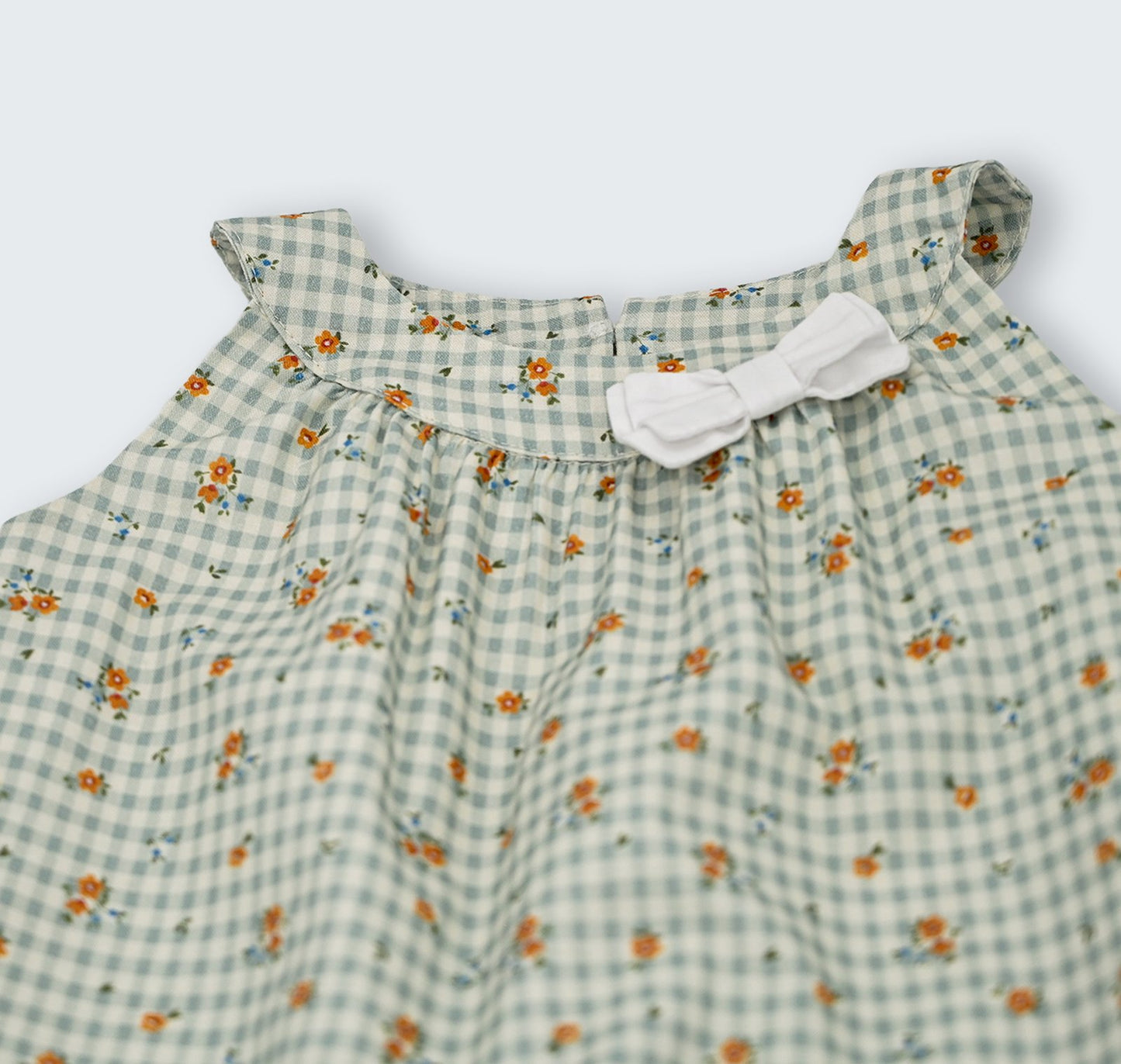 Robe à noeud