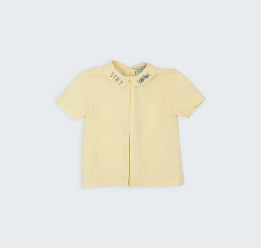 Chemise à col brodé