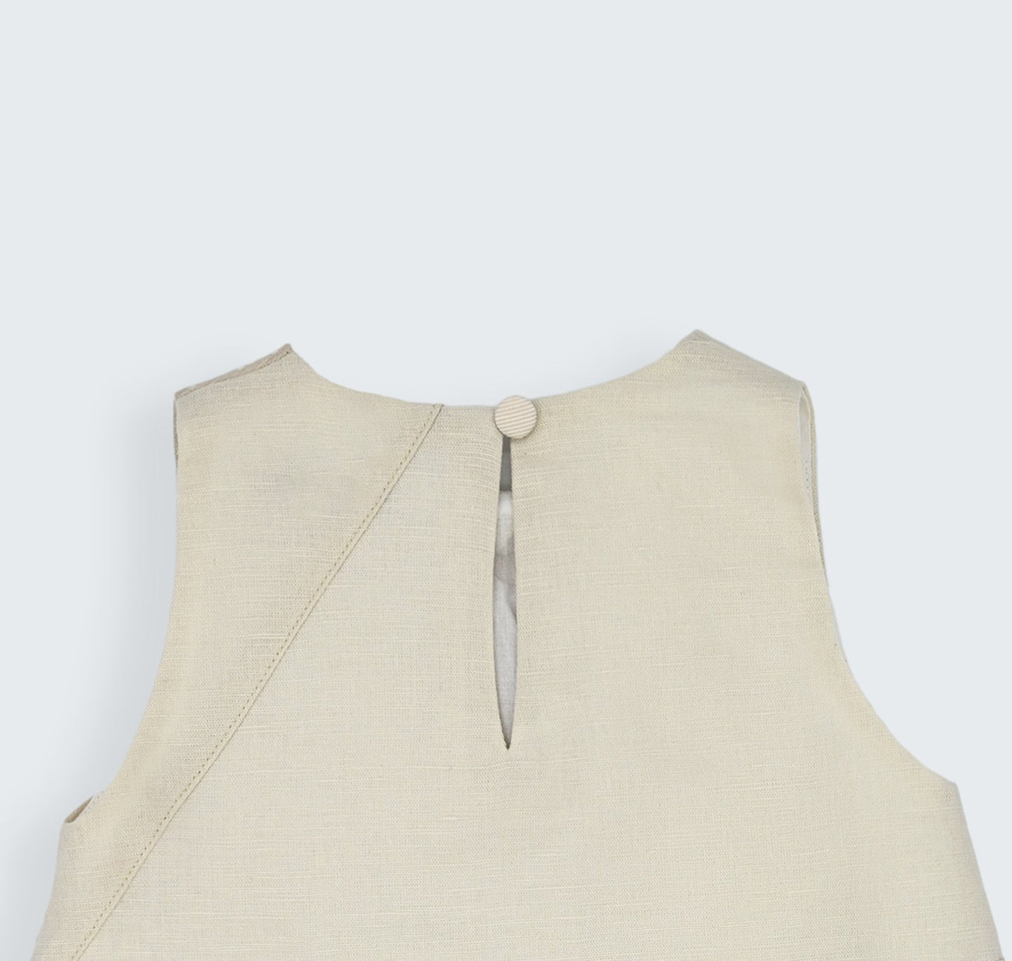 Tunique à découpes