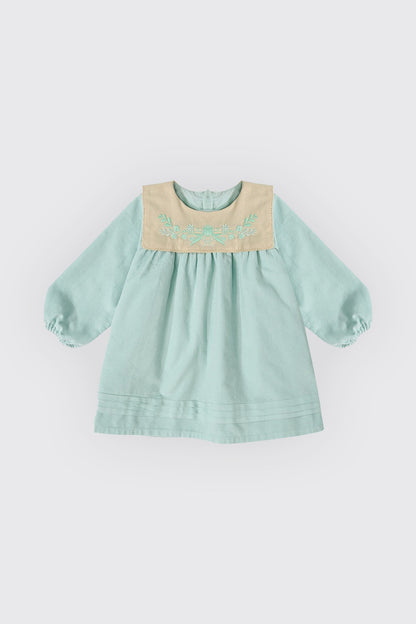 Robe en velours côtelé vert pour bébé fille