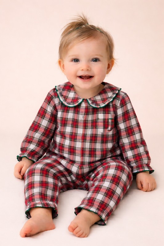 Combinaison pyjama bébé fille à carreaux – Élégance & confort