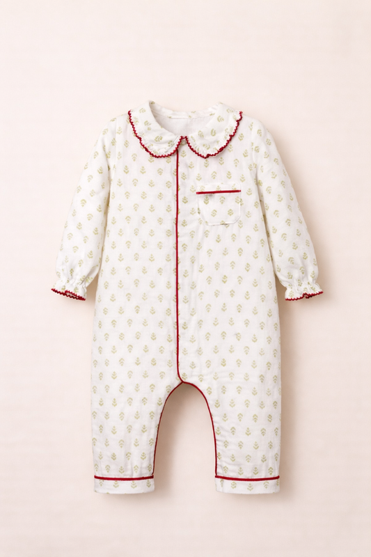 Pyjama bébé motif feuillage – Douceur naturelle & élégance