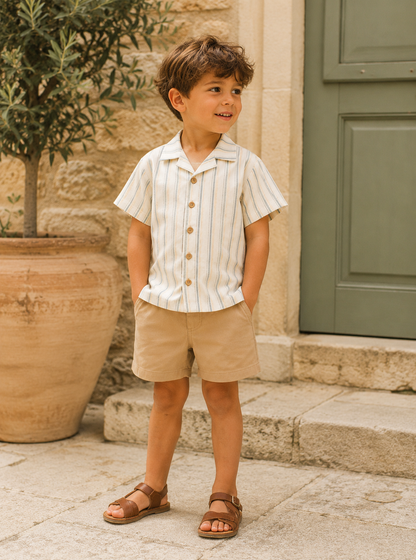 Ensemble Garçon 2 Pièces – Chemise Rayée & Short Beige