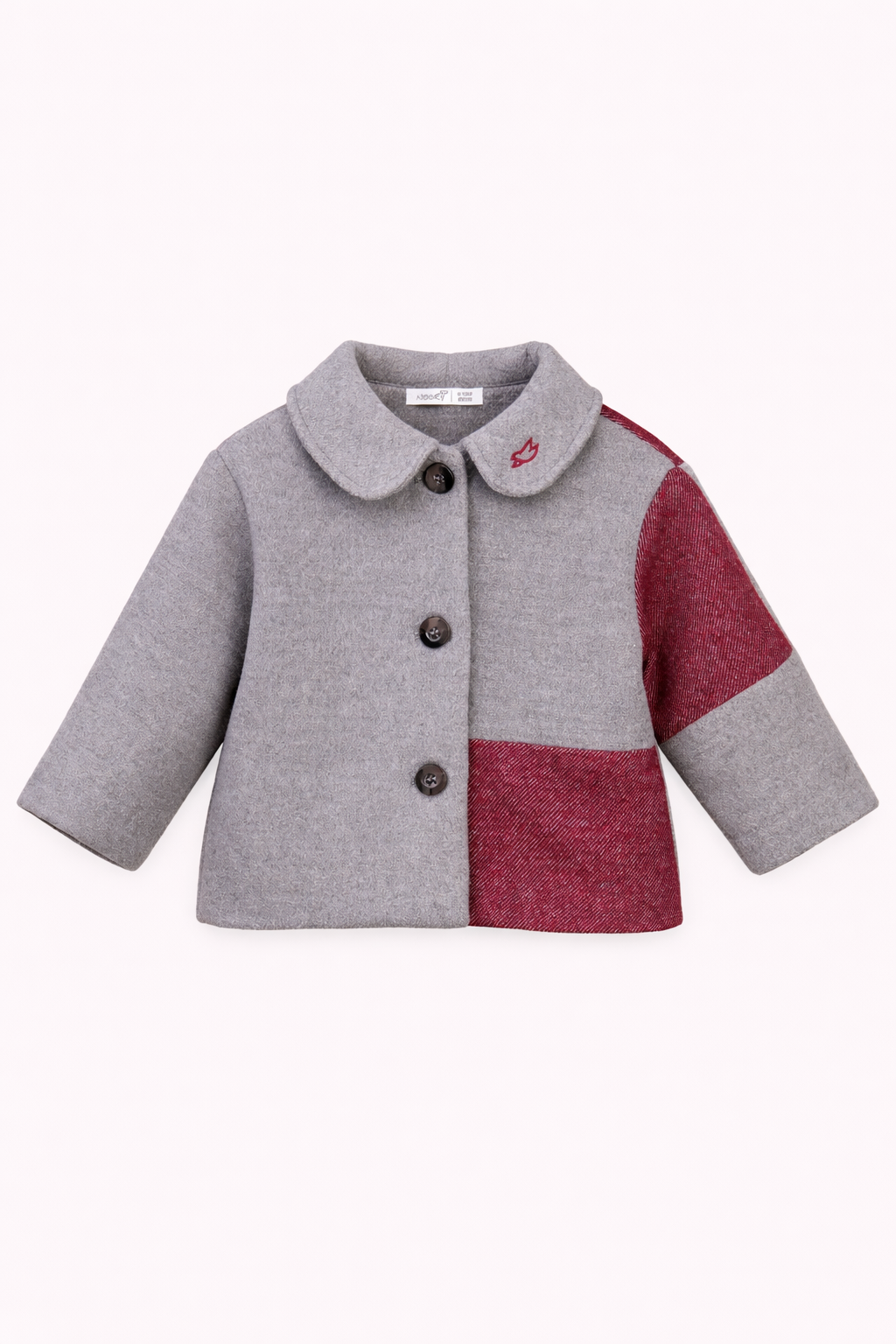Veste bébé gris et rouge – Élégance moderne et confort douillet