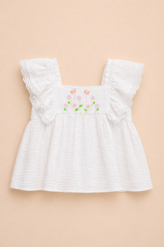 Ensemble fille brodé – Pureté & élégance artisanale