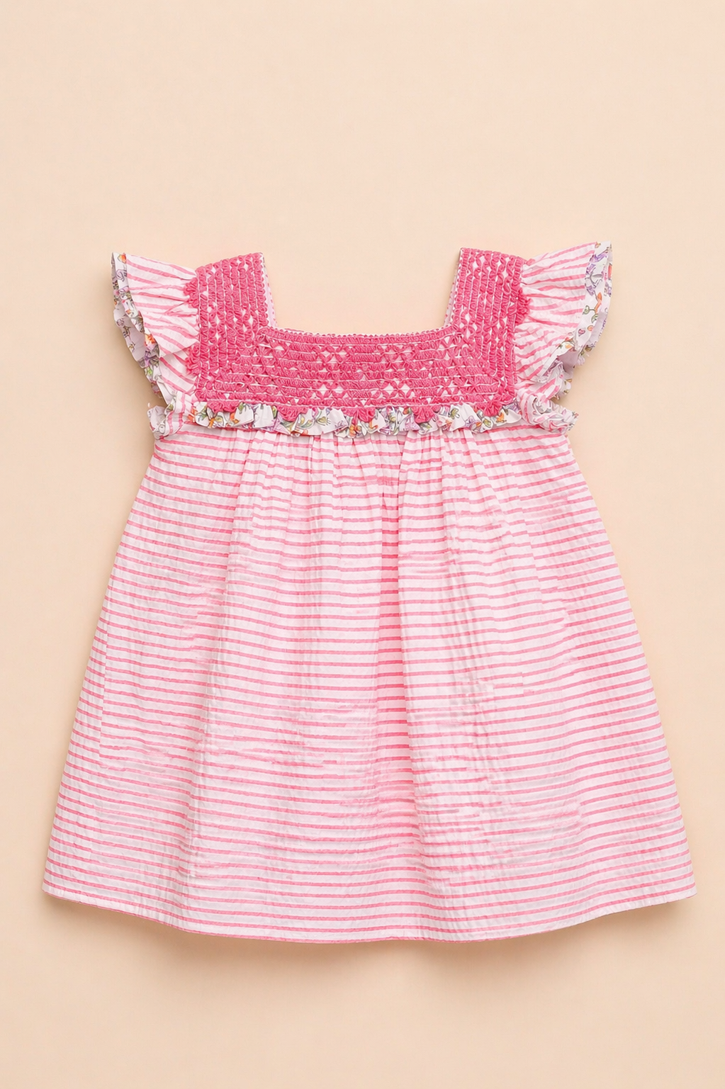 Robe bébé fille rose à smocks – Charme délicat & élégance estivale
