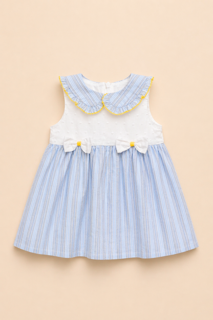 Robe bébé fille rayée bleu – Élégance douce & détails raffinés