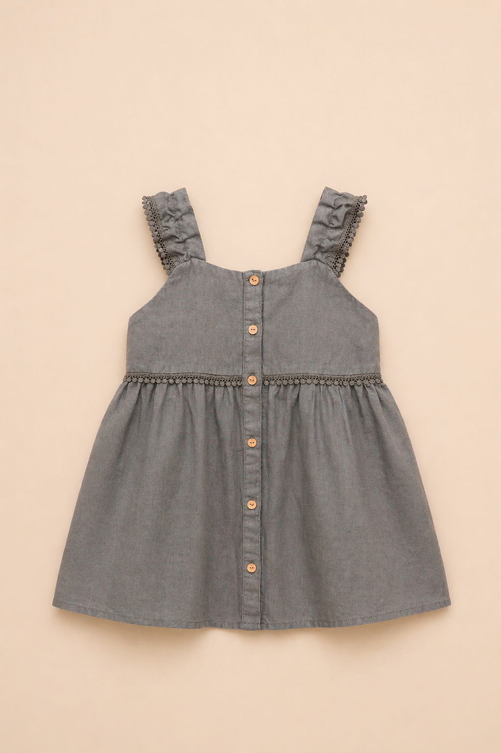 Robe fille gris doux à bretelles volantées – Élégance naturelle & style intemporel