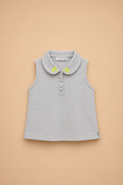 Ensemble fille gris – Élégance moderne & détails raffinés