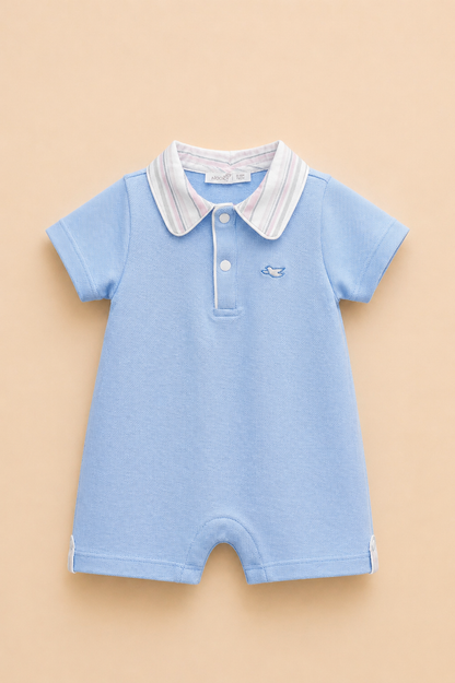 Combishort bébé garçon bleu ciel – Chic délicat & confort absolu