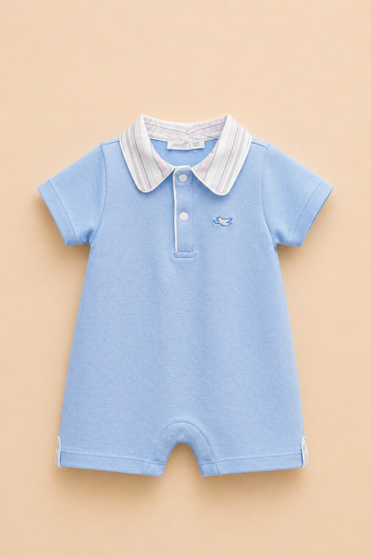 Combishort bébé garçon bleu ciel – Chic délicat & confort absolu