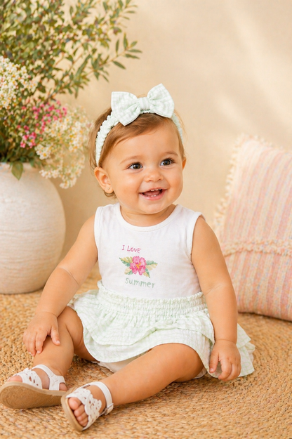 Ensemble bébé fille vert pastel – Douceur naturelle & esprit estival