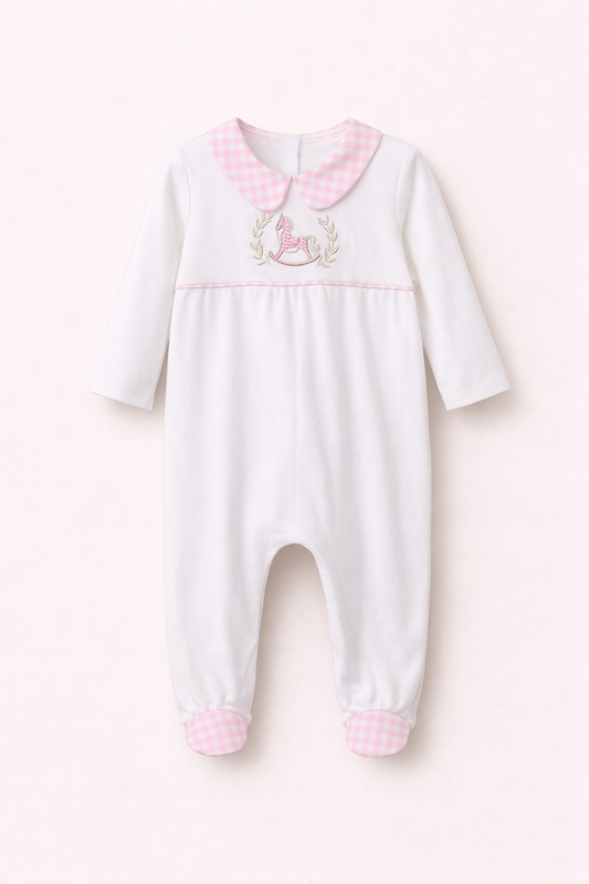 Pyjama bébé blanc à col vichy rose – Élégance & tendresse
