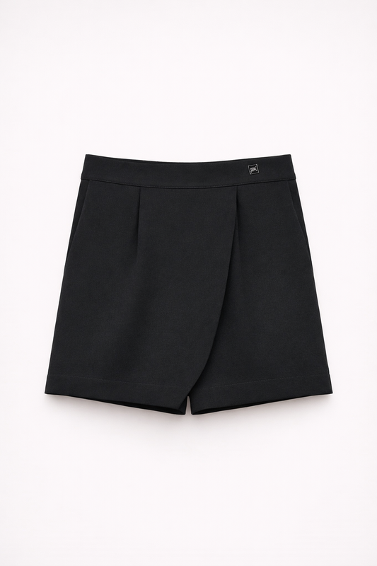 Short Fille Noir Élégant – Style Chic & Moderne
