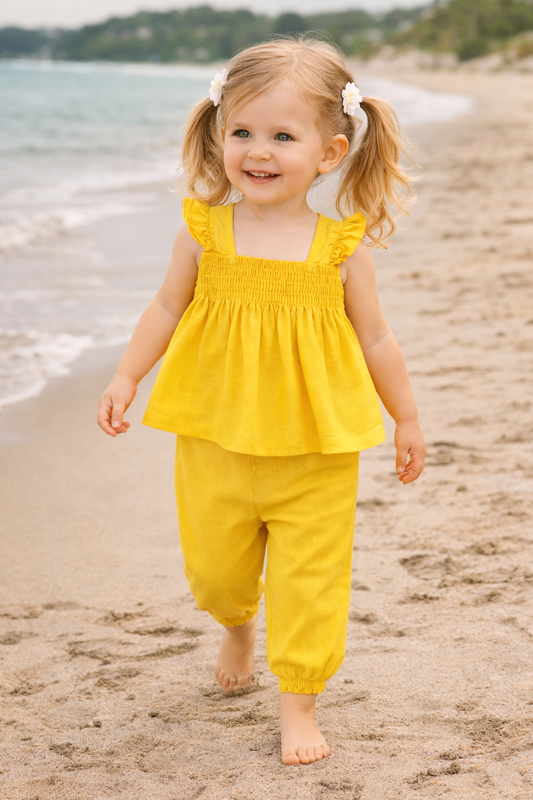 Ensemble fille jaune été – Léger, lumineux & adorable
