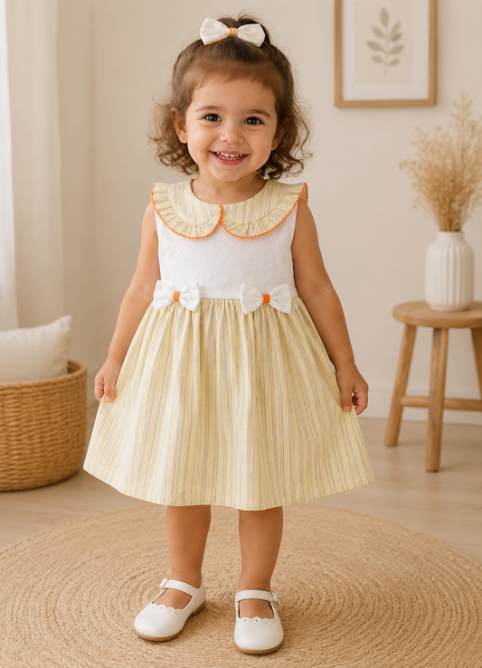 Robe bébé fille rayée jaune – Élégance lumineuse & détails raffinés