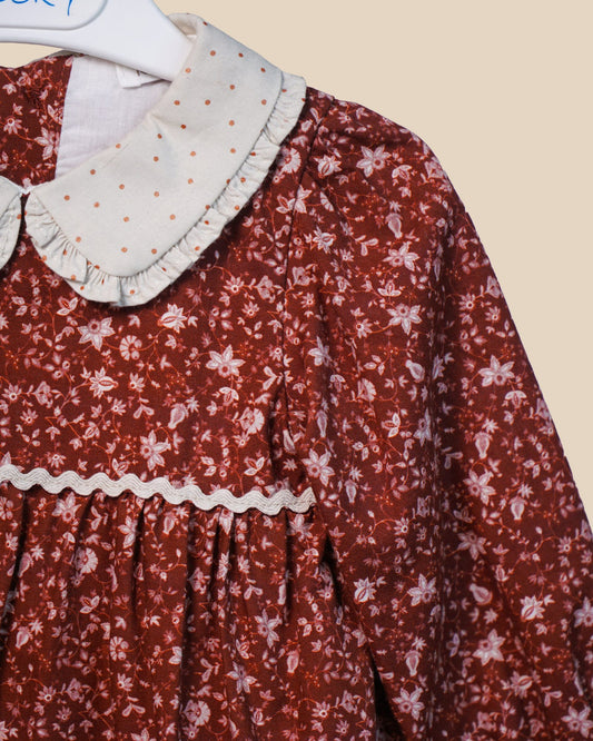 Robe Fleurie Rouge Brique pour Bébé Fille – Style Champêtre et Confort