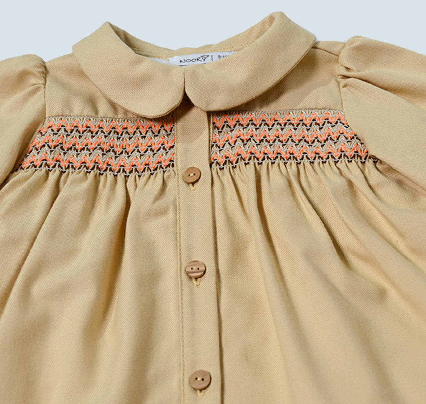 Robe avec smock coloré