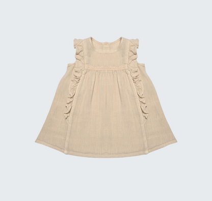 Robe en lin beige, naturel avec volant et galon macramé sur le devant
