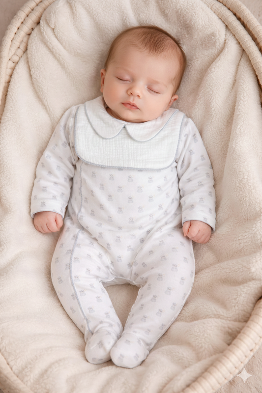 Pyjama Grenouillère de Naissance – Collection “Douce Nuit”