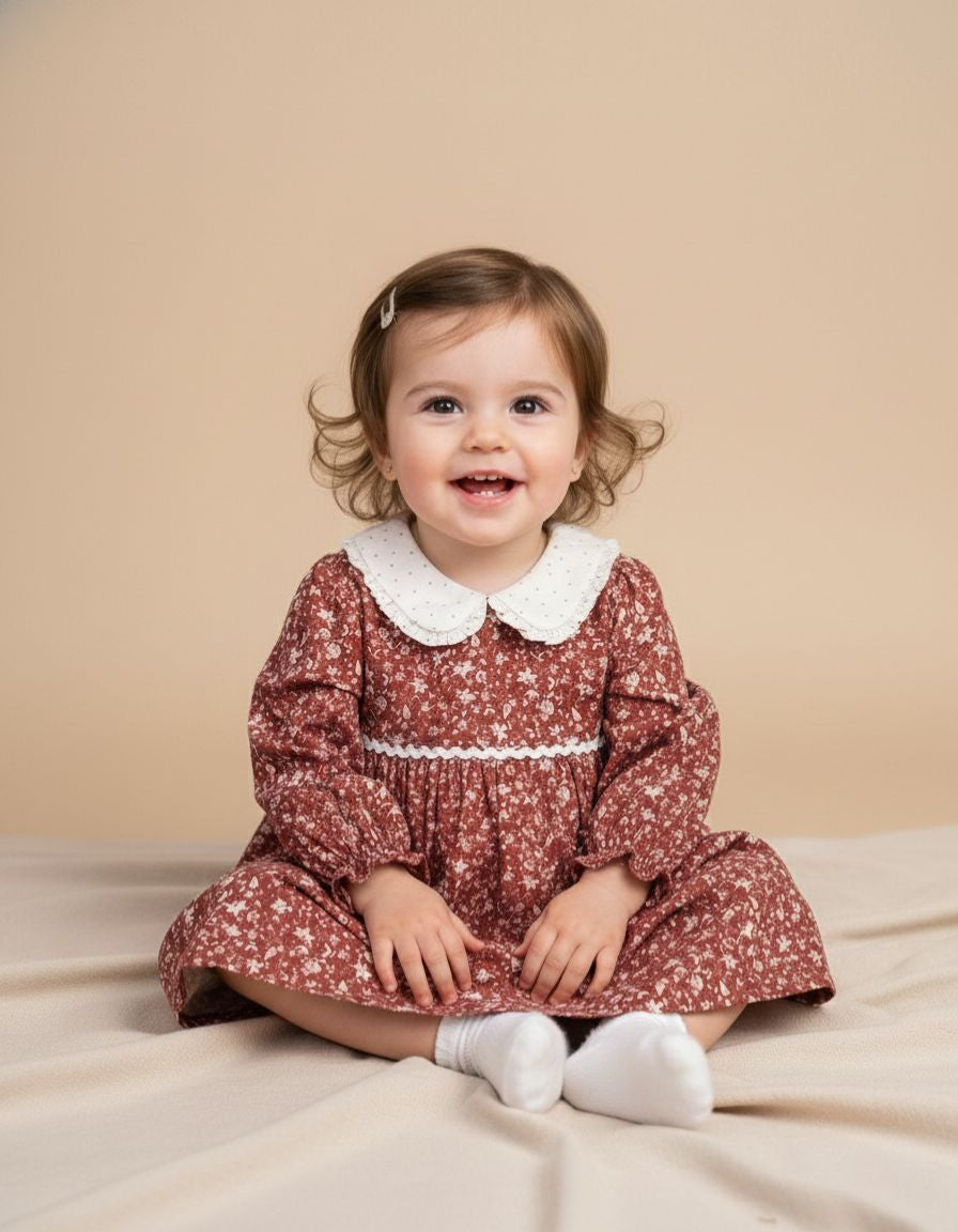Robe Fleurie Rouge Brique pour Bébé Fille – Style Champêtre et Confort