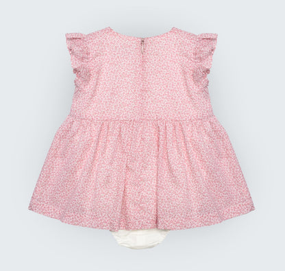 Robe culotte en popeline rose et beige fleuri à manches volantées