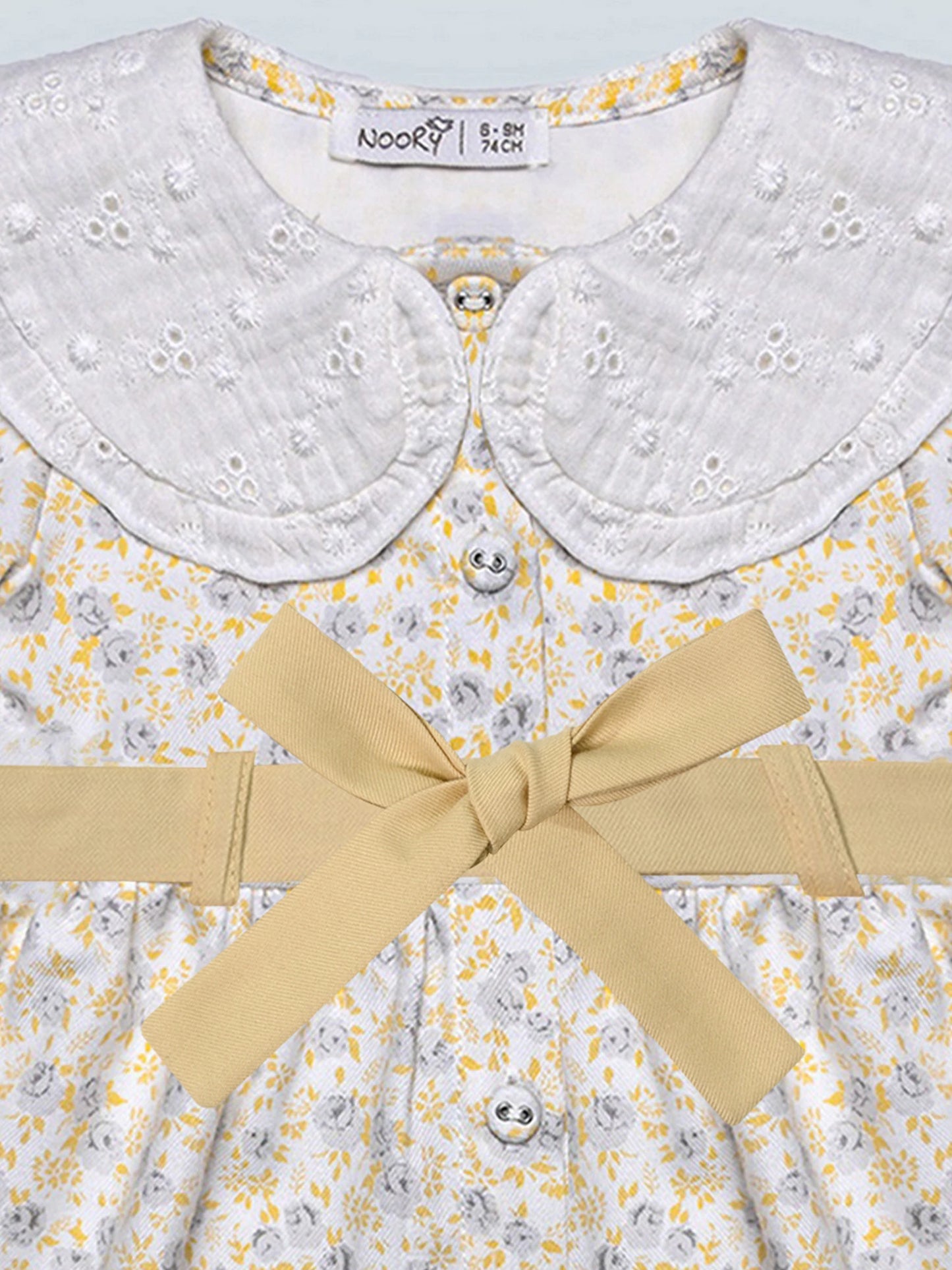 Robe en tissu carreaux pour fille