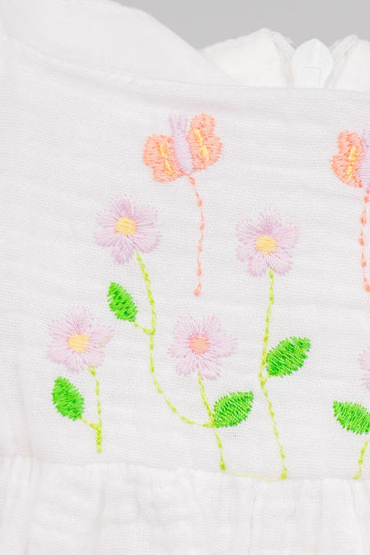 Ensemble fille brodé – Pureté & élégance artisanale