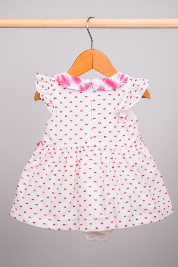 Robe bébé fille avec col claudine – Image 2