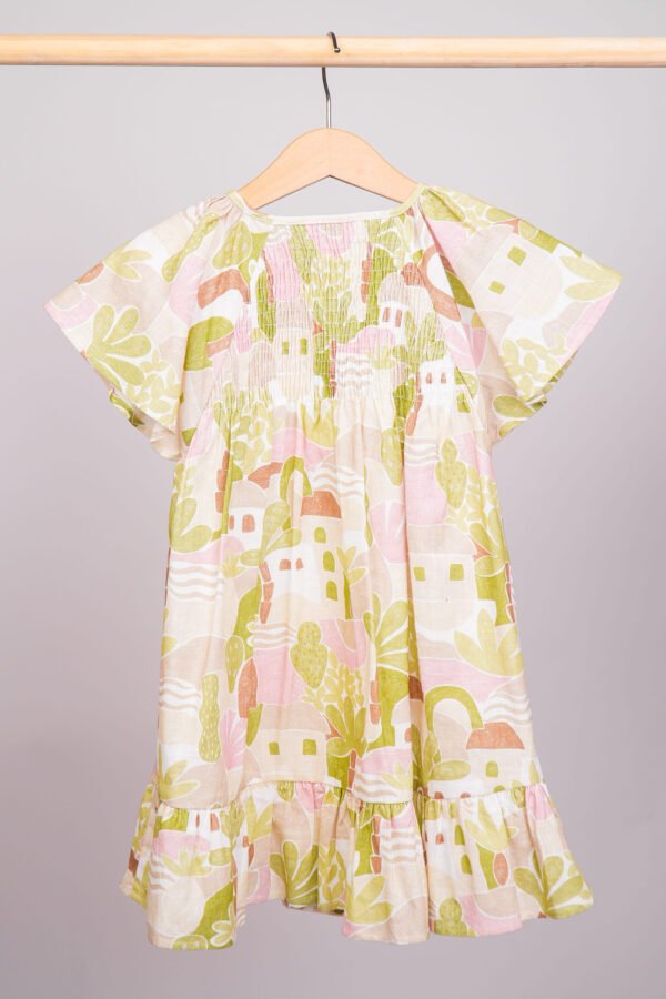Robe avec manches papillon et son haut smocké délicat – Image 4