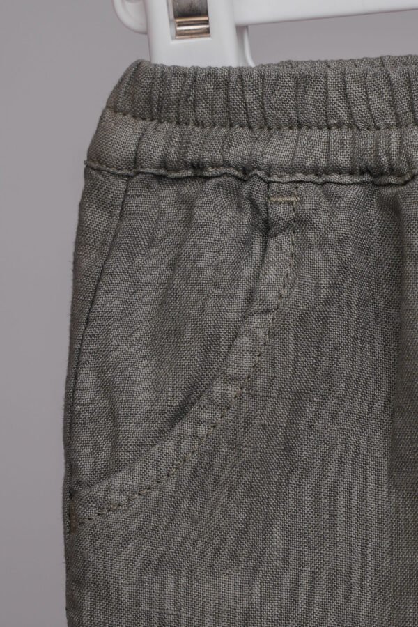 Pantalon en lin kaki pour bébé garçon – Image 2