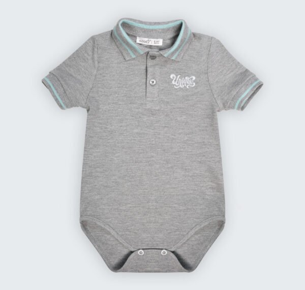 Polo body en piqué 100% coton à col chemisier et broderie